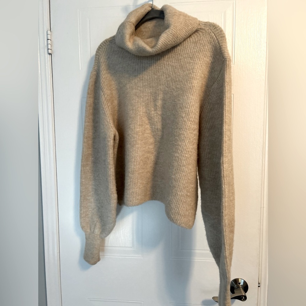 Topshop turtleneck sweater in tan colour, size S (new)